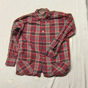 Men's Red Plaid Long-Sleeve Button-Down Shirt